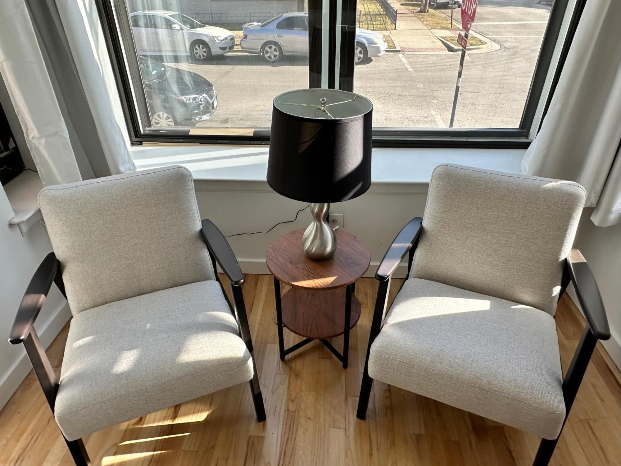 Holiday home Luxe Spacious Sfh In Bucktown With Secure Parking *