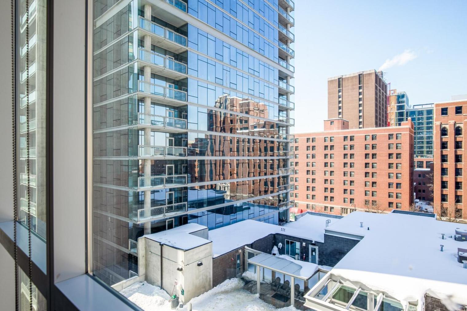 Apartment River N 1br W Gym Pool Nr L Stop Chi-359 Chicago