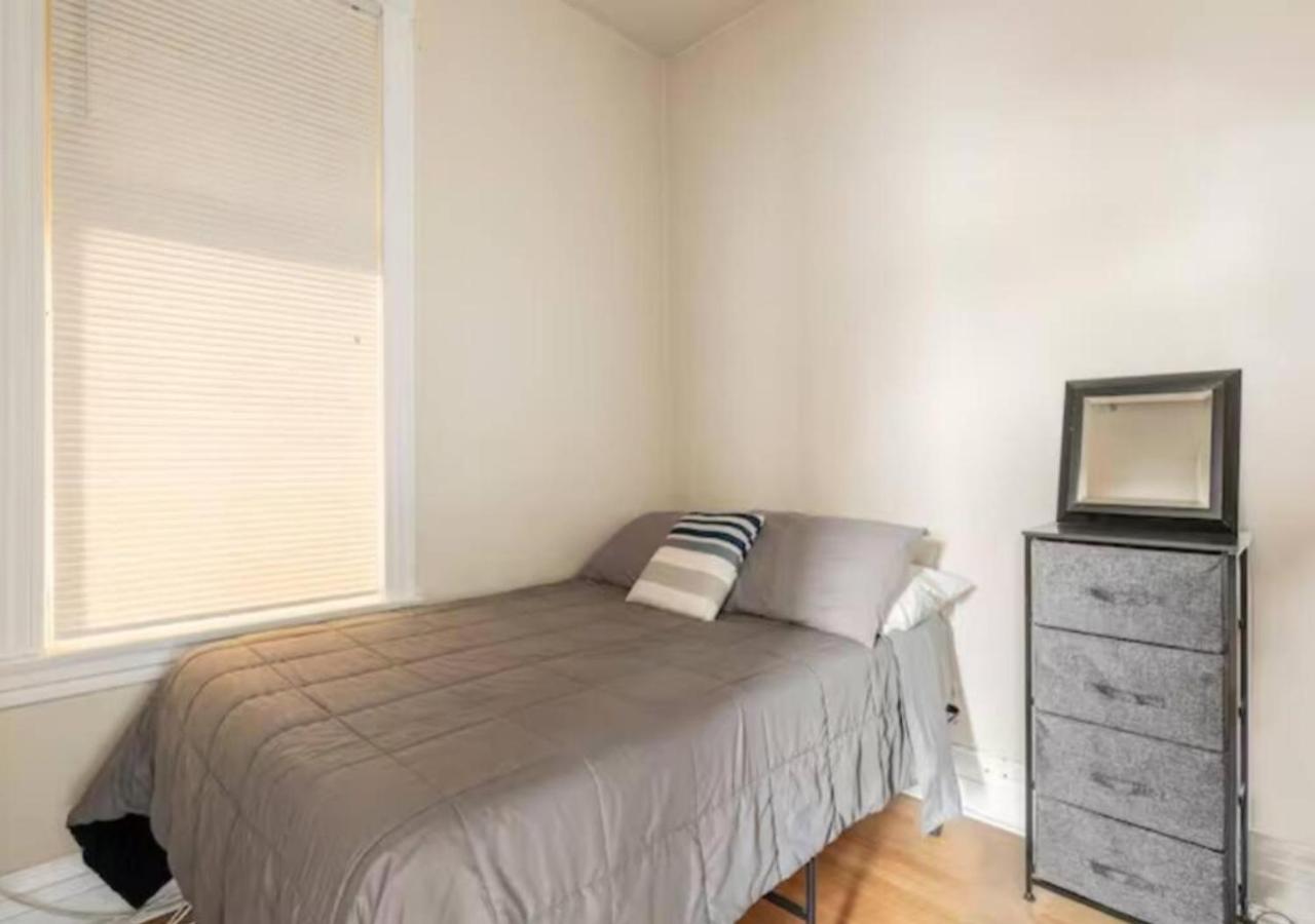 The Roscoe Village Apartment Chicago