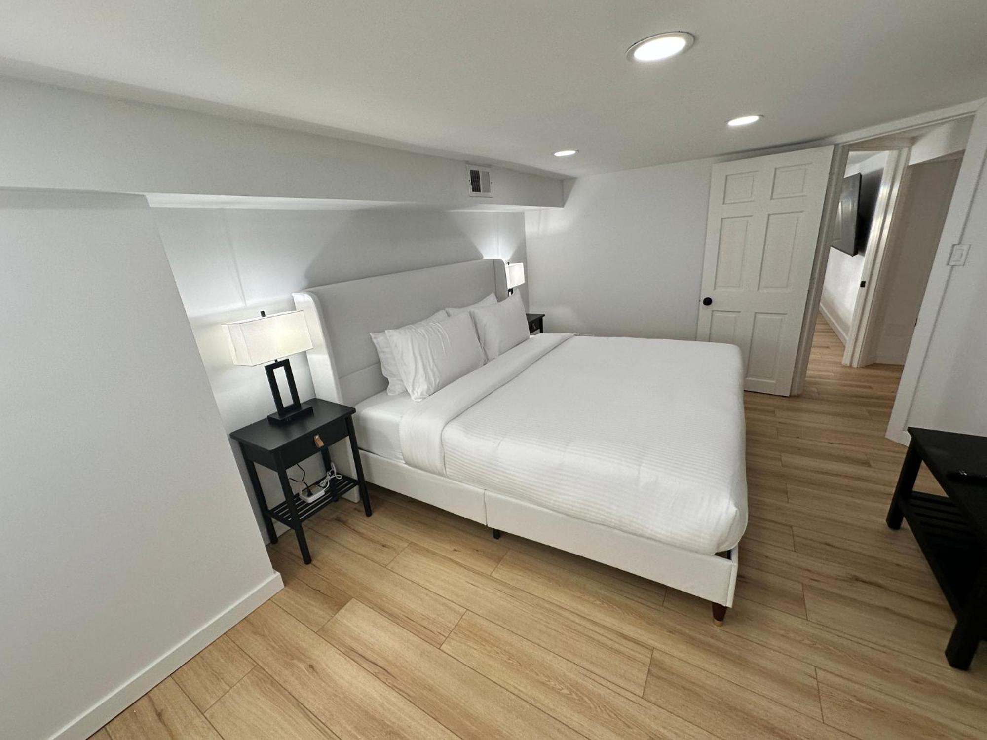 Luxe Spacious Sfh In Bucktown With Secure Parking Holiday home *