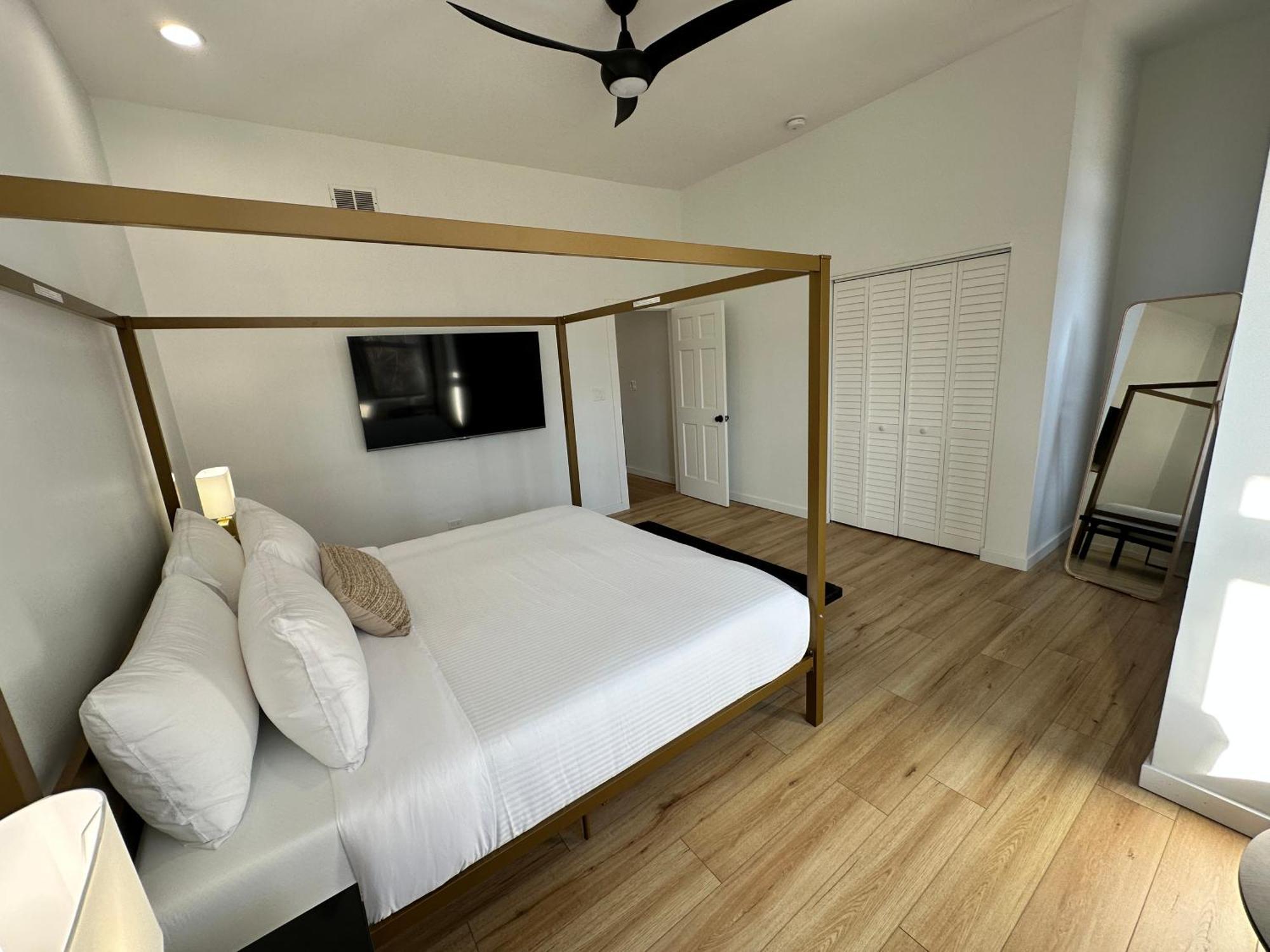 Luxe Spacious Sfh In Bucktown With Secure Parking Holiday home