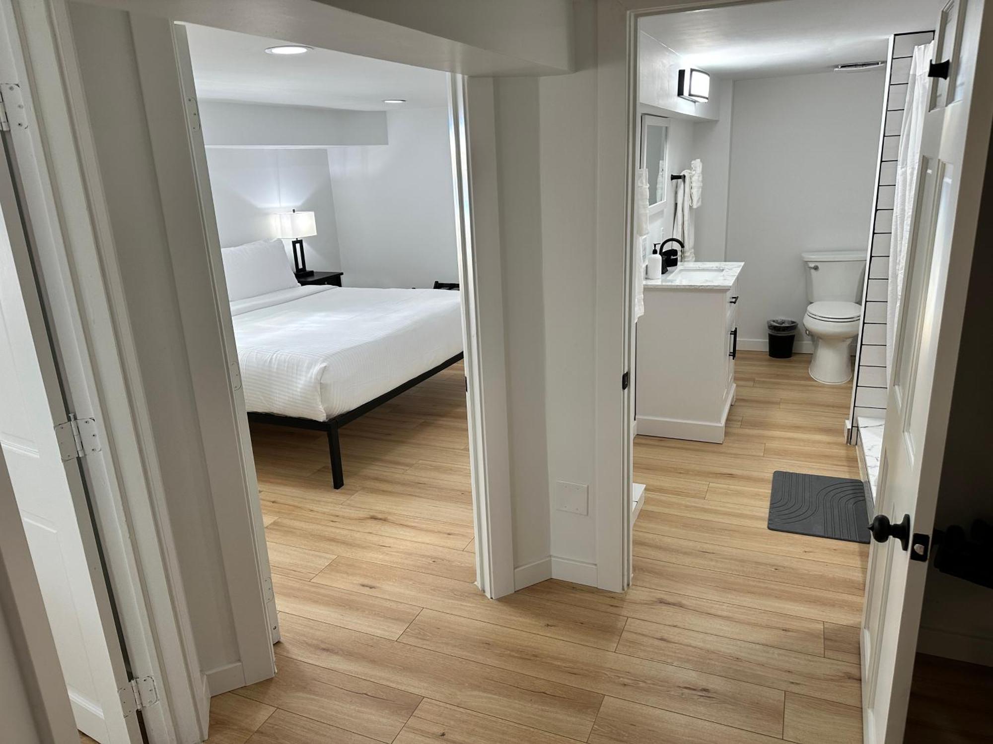 Luxe Spacious Sfh In Bucktown With Secure Parking Holiday home Chicago