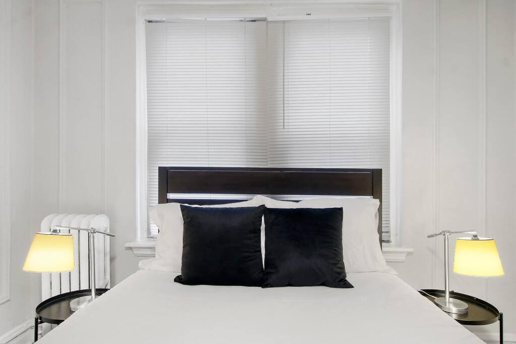 Chic & Contemporary Studio - Bstone 120 * Chicago