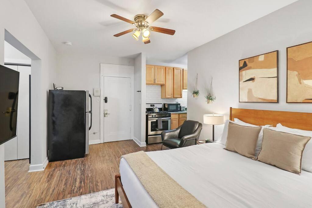 Apartment Trendy Studio In - Kenwood 103 & 303 Rep