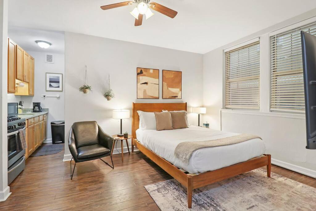 Trendy Studio In - Kenwood 103 & 303 Rep Apartment Chicago