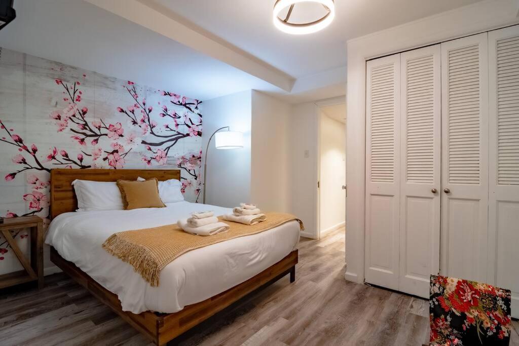 Apartment Japanese Themed 2bedroom In Gold Coast For Up To 4 Guests With Optional Valet Parking