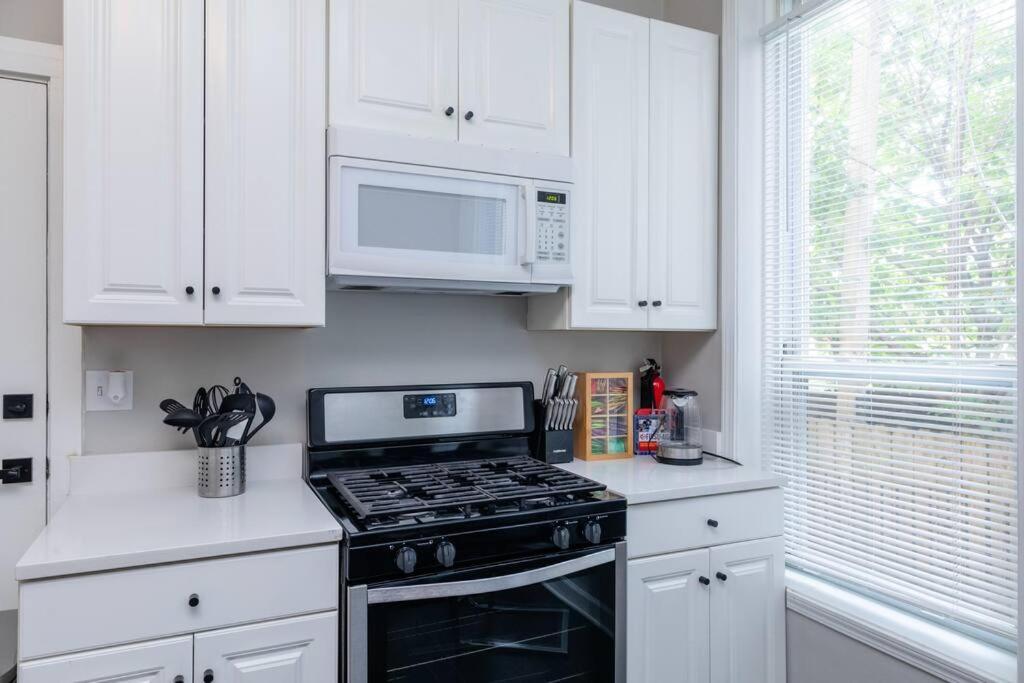 Apartment The Secret West Loop Oasis For Up To 4 Guests Chicago