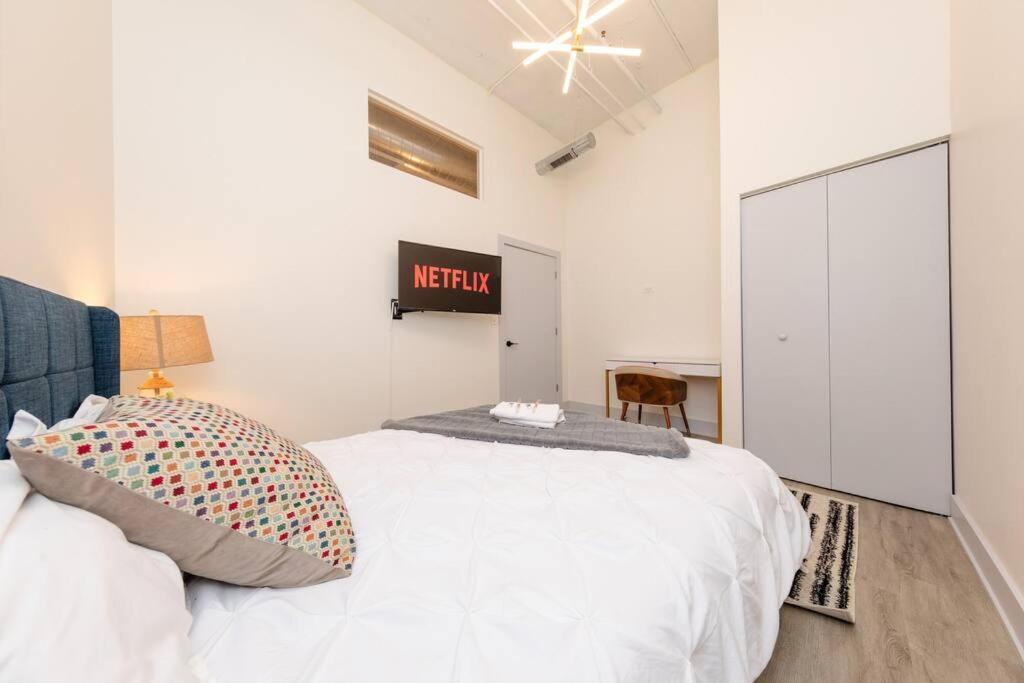 Apartment Mccormick 5br With 3ba Luxury For Groups Up To 12 Guests With Optional Parking And Gym Access *