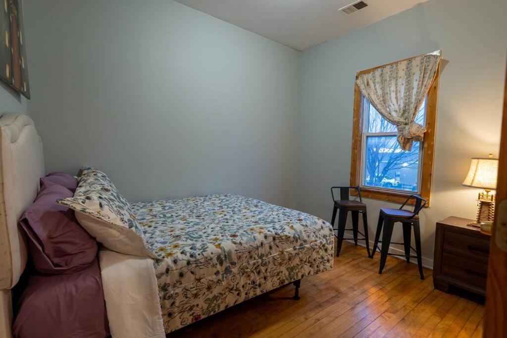Cityscape Retreat 3br Haven With Free Parking Apartment Chicago