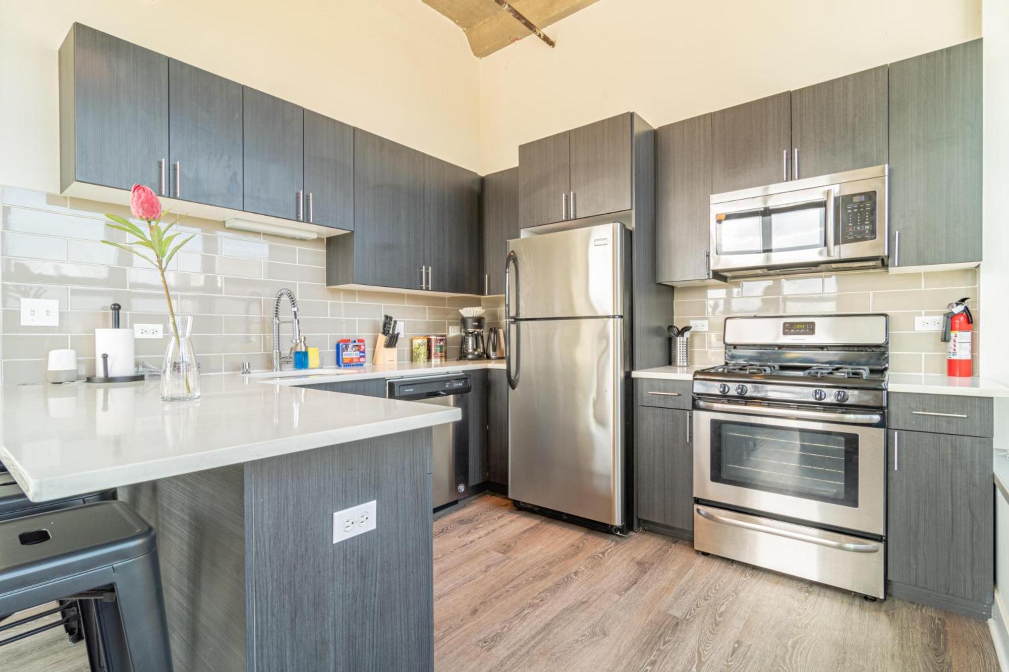 Mccormick Place Luxury Corner With Optional Parking For 6 Guests Chicago
