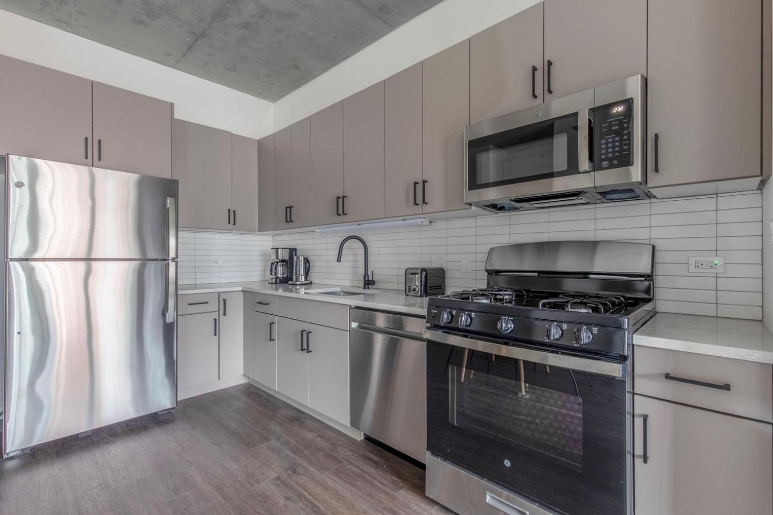 River North 1br W Yoga Nr Riverwalk Chi-1036 Apartment Chicago