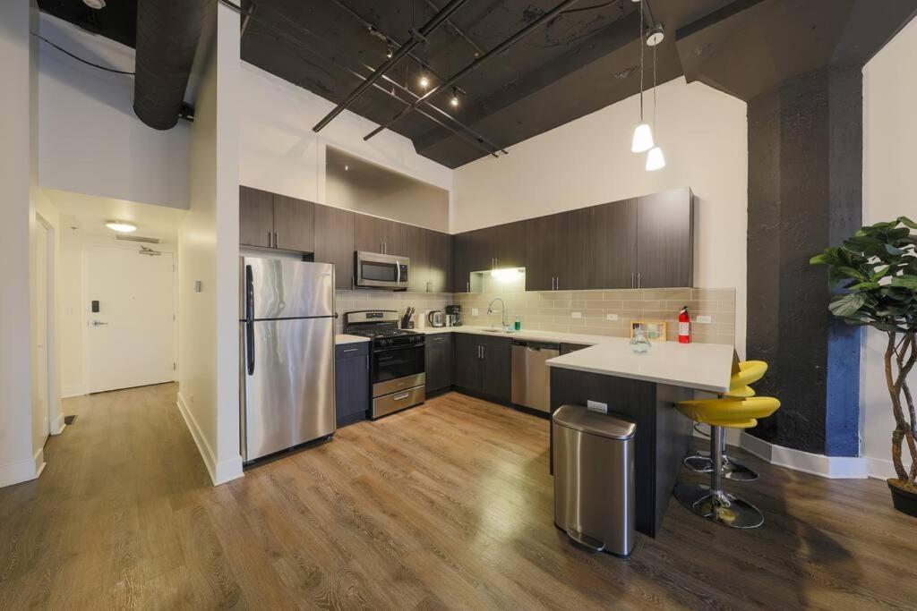 Mccormick 3br/2ba With 6 Twin Beds & Sofa Bed, Optional Parking & Gym *