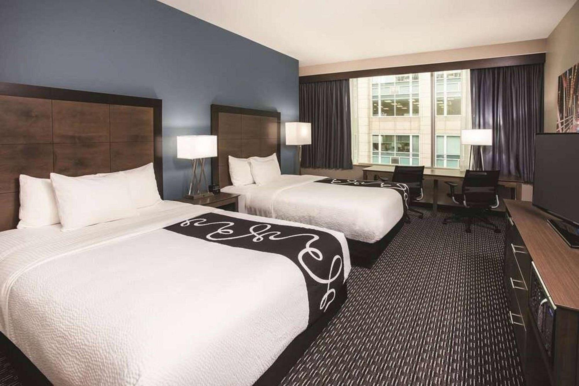 La Quinta By Wyndham Downtown