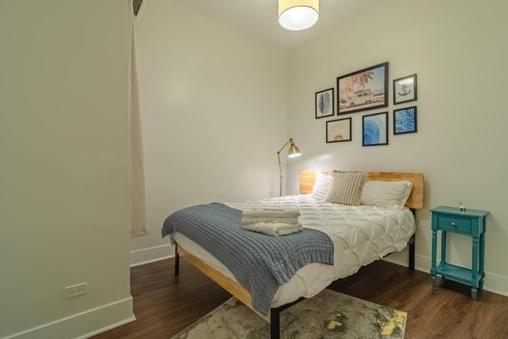 Mccormick Place 420 Friendly 3br/2ba With Optional Parking *