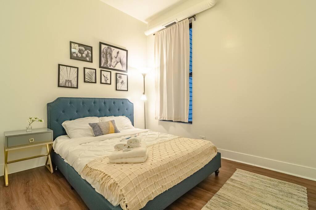 Mccormick Place 420 Friendly 3br/2ba With Optional Parking Apartment Chicago