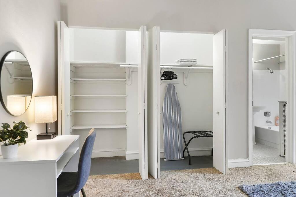 Apartment 2br Sunny In Hyde Park - Windermere 211 *