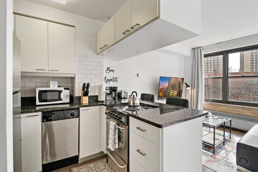 Apartment Warm & Elegant Studio Apt In - Algonquin 06-005a Rep Chicago