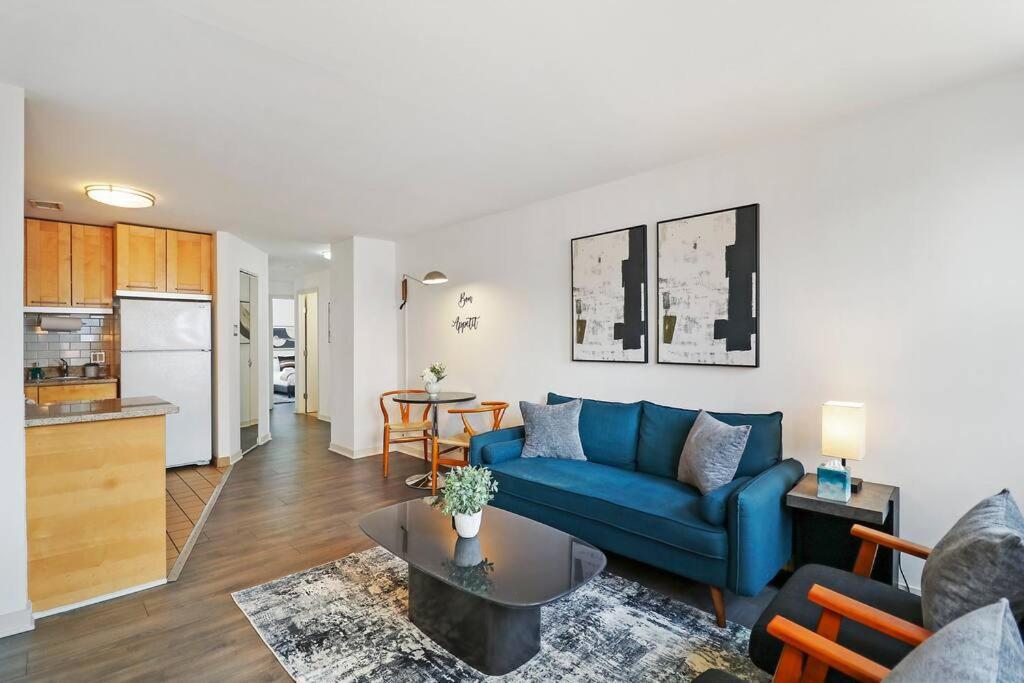 Inviting 2-bedroom In Hyde Park - The Blackwood 0404 * Chicago