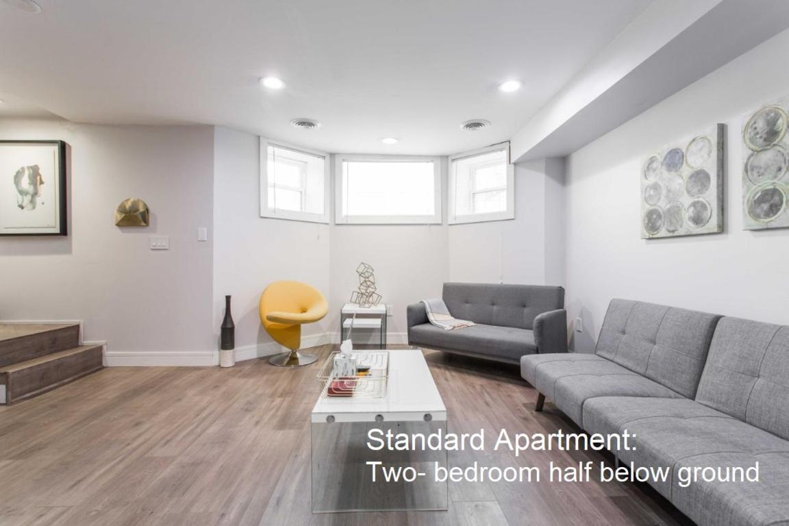 The Double Play - 1 Min Walk To Wrigley! Spacious 2br - Perfect For Cubs Fans! *