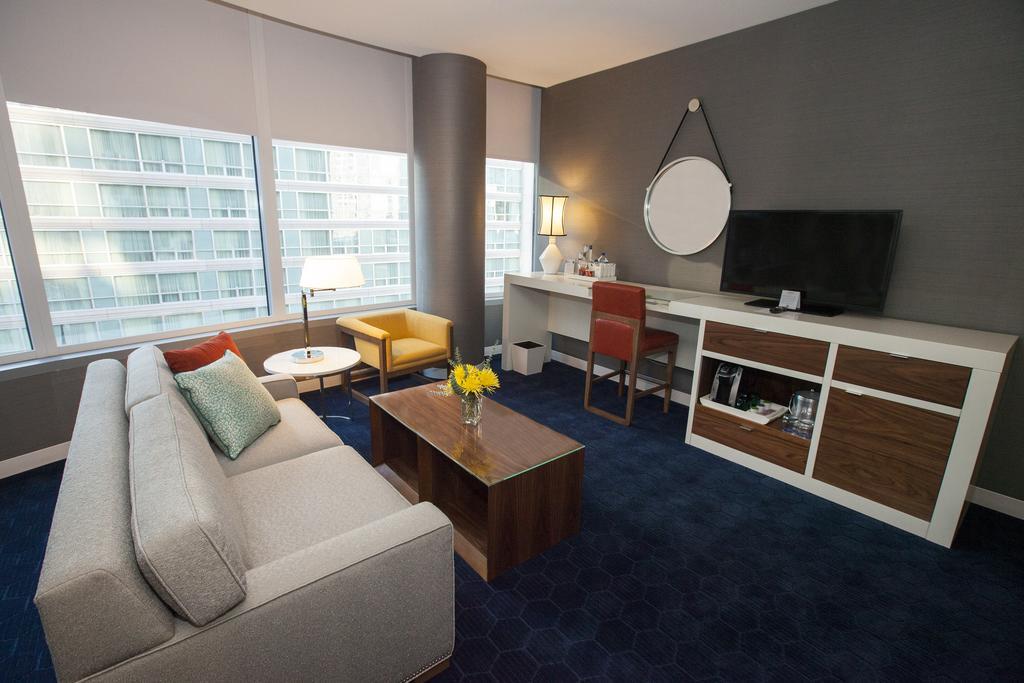 Hotel Kinzie 4*
