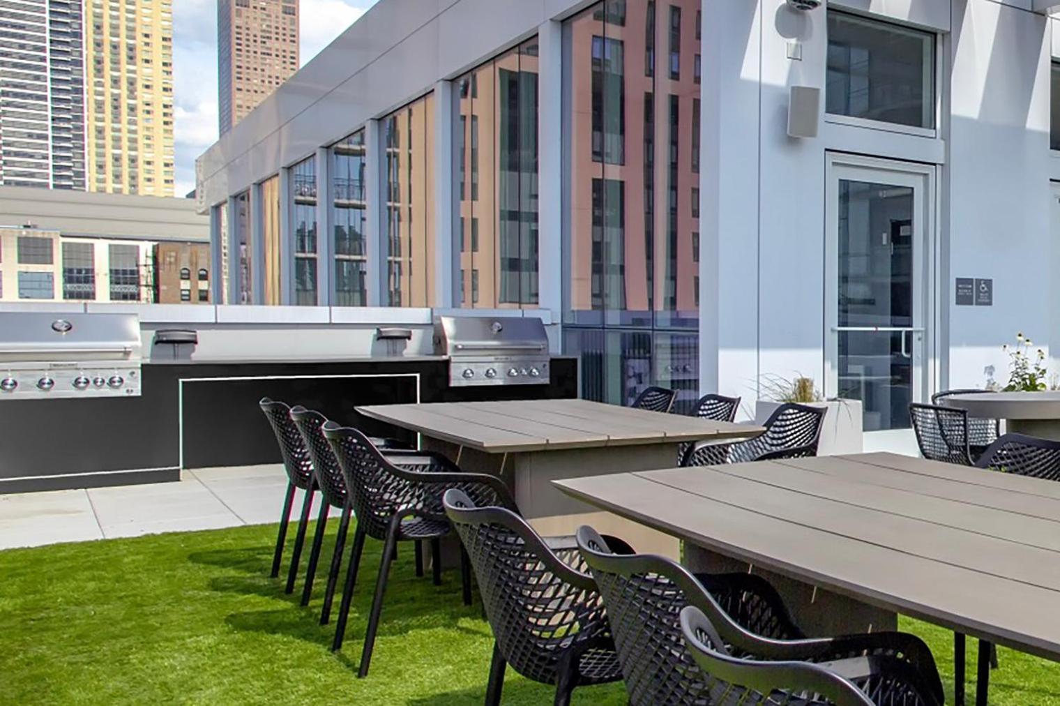 River North 1br W Theater Nr L Chi-1012 Apartment