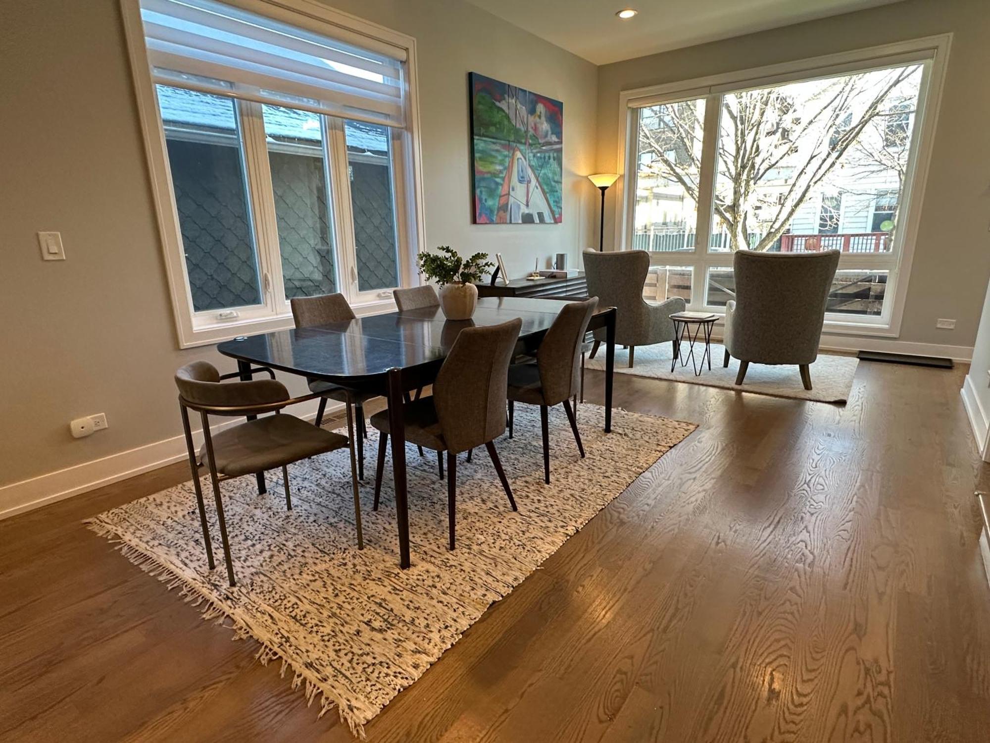 Modern Sfh Near Mccormick Place & Soldier Field *