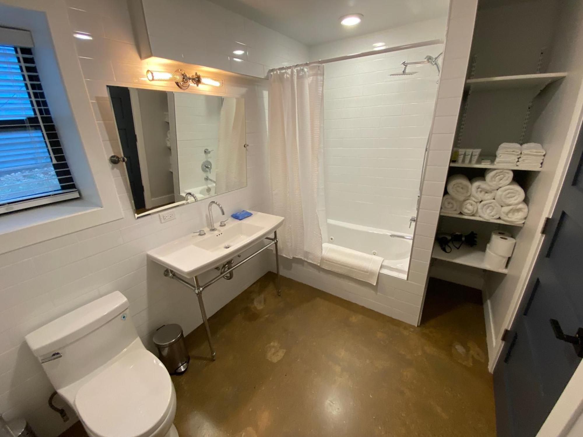 Holiday home Logan Square Oasis *