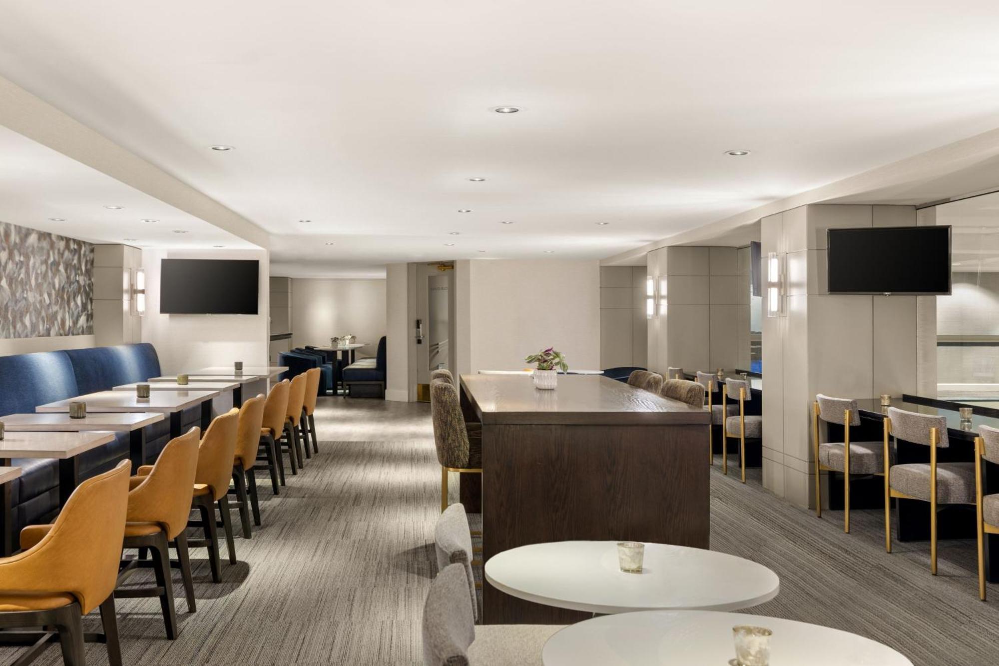 Marriott Downtown Magnificent Mile