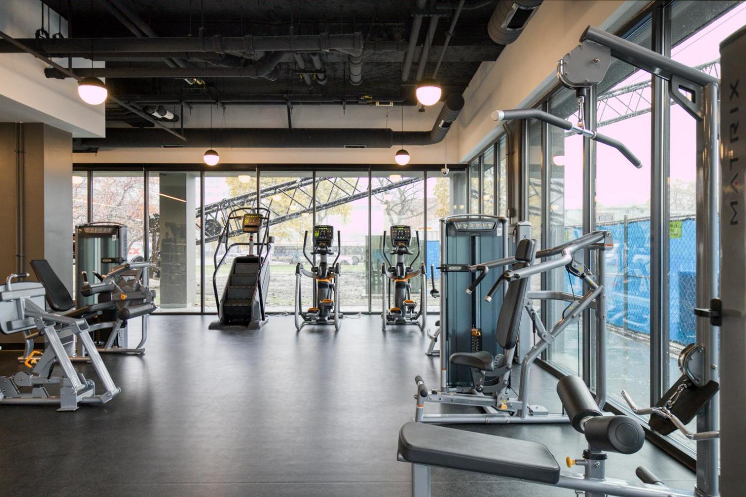 Medical District 1br W Gym Wd 1 Block To L Chi-462 Chicago