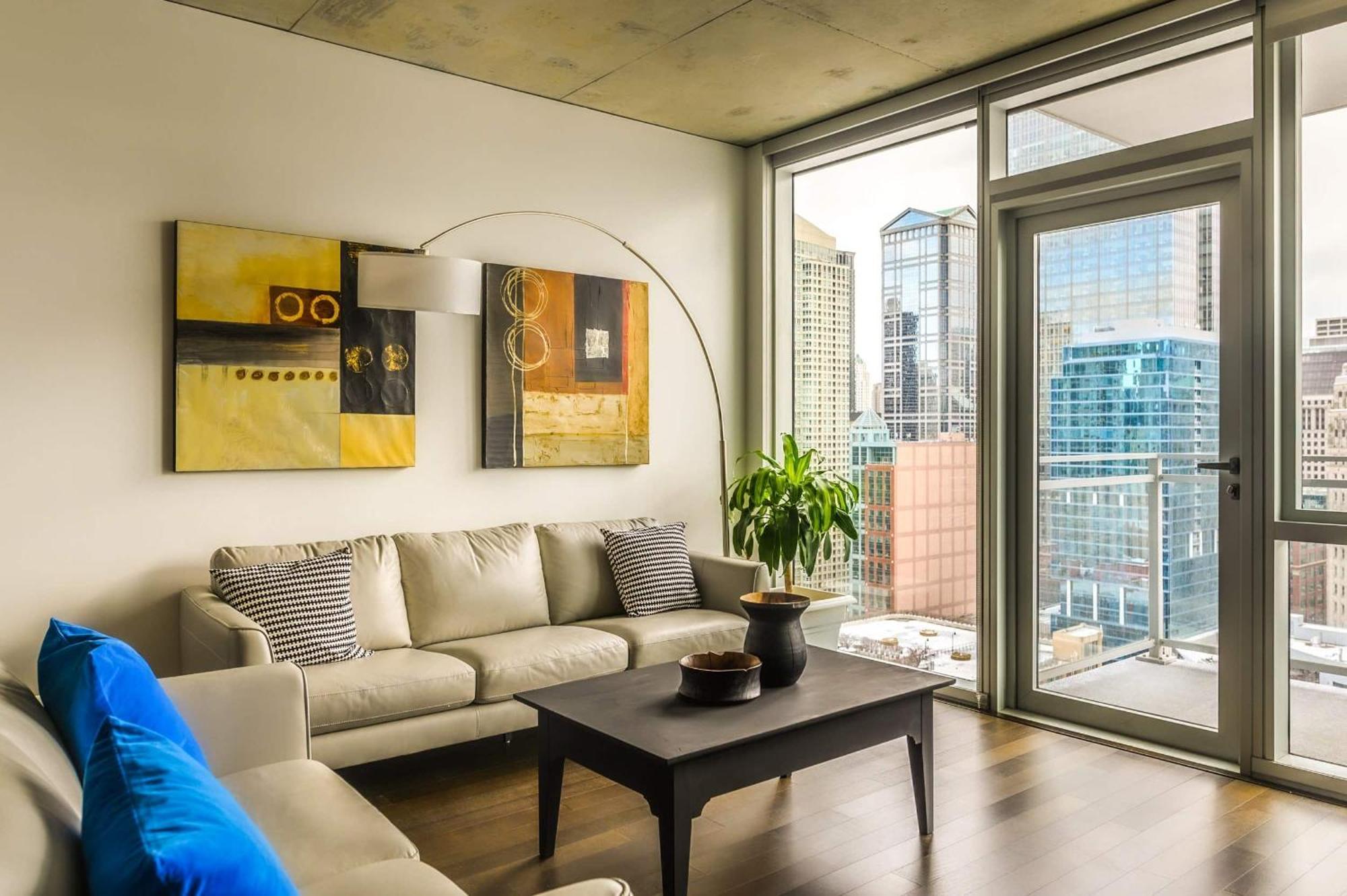 2b,2ba Luxury Balcony,wi-fi, Paid In&out Parking In Bldg *