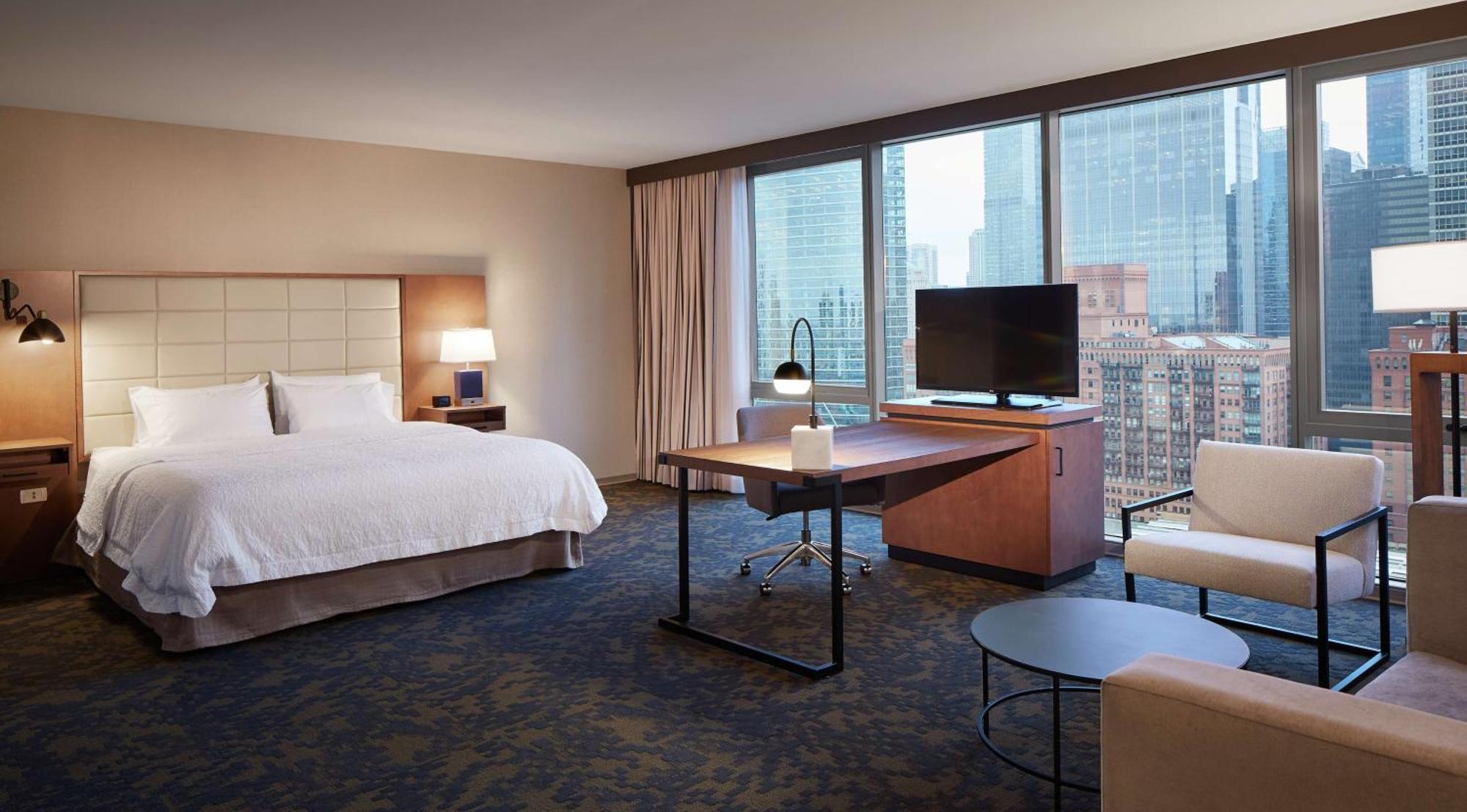 Hampton Inn Chicago West Loop Fulton Market Area Hotel 3*
