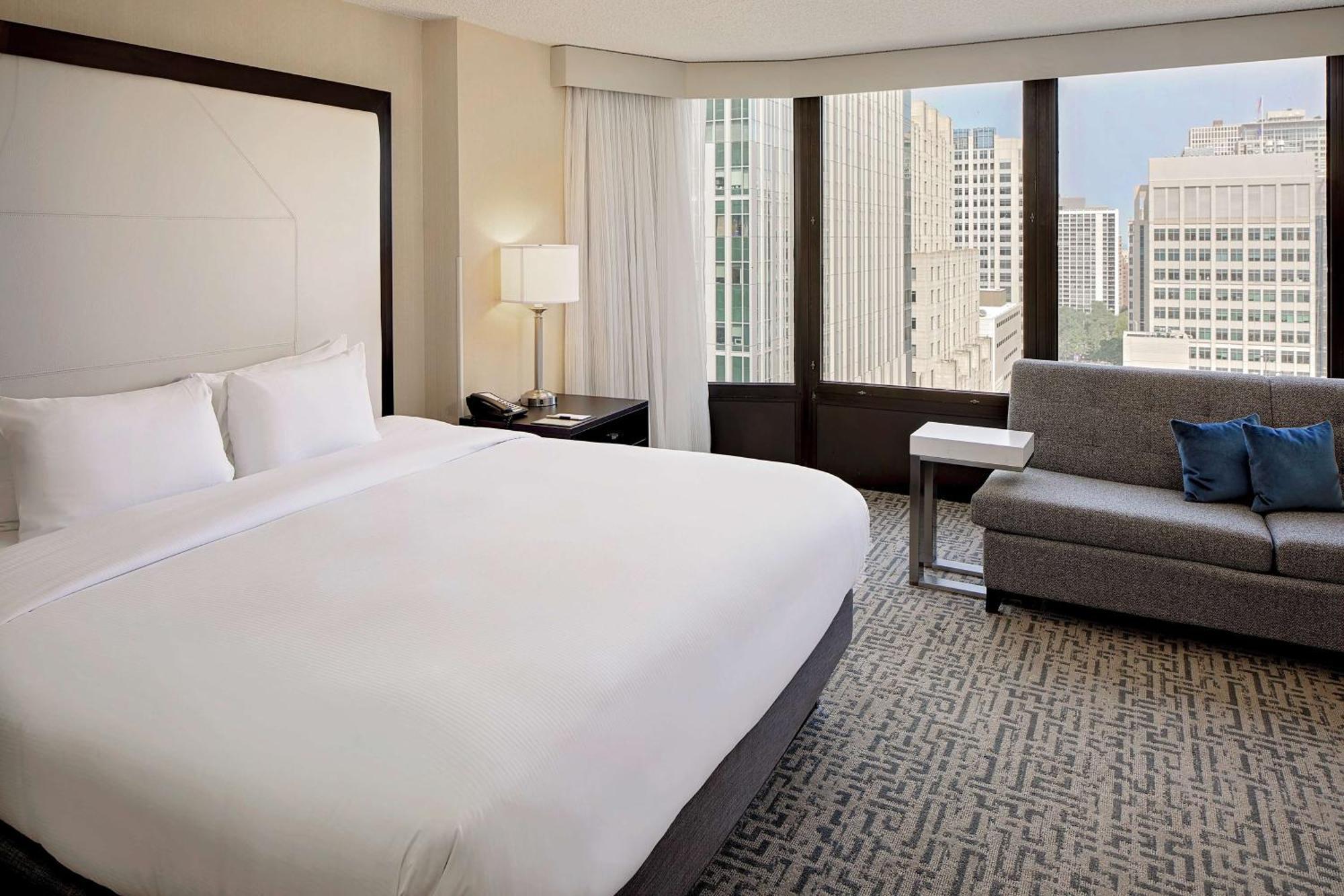 Doubletree By Hilton Magnificent Mile Chicago