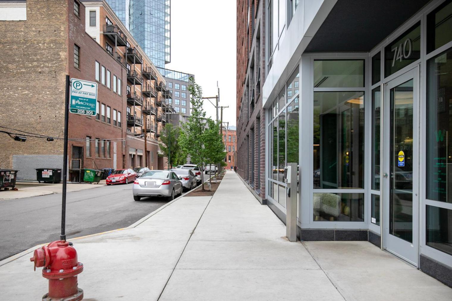 Apartment River West Jr 1br W Pool Gym Nr Entertainment Chi-968 Chicago