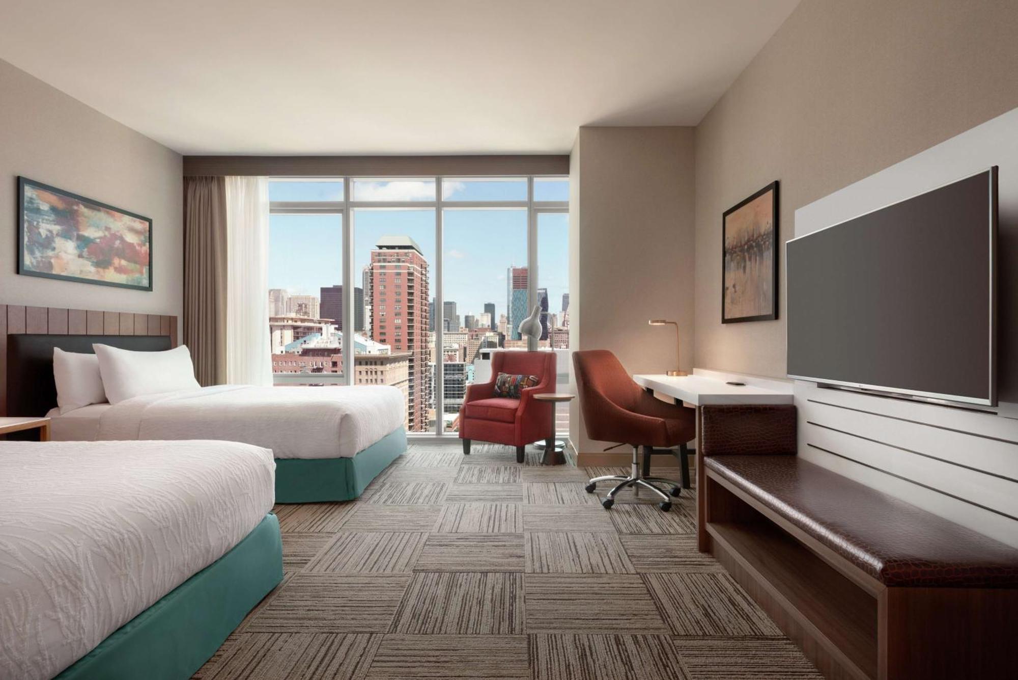 Hotel Hilton Garden Downtown South Loop 3*