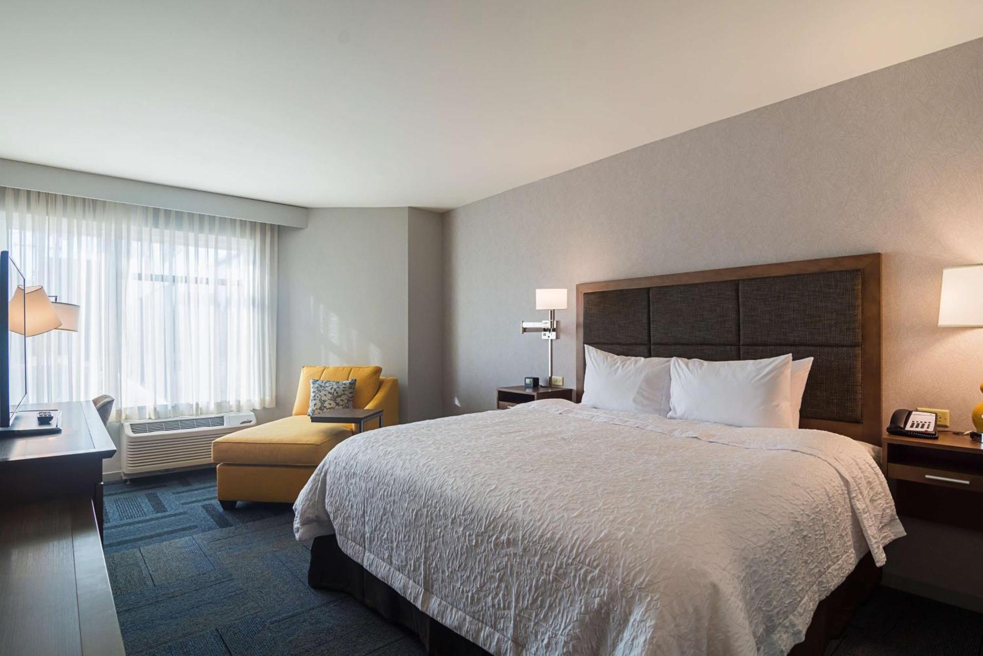 Hampton Inn Chicago North-Loyola Station, Il