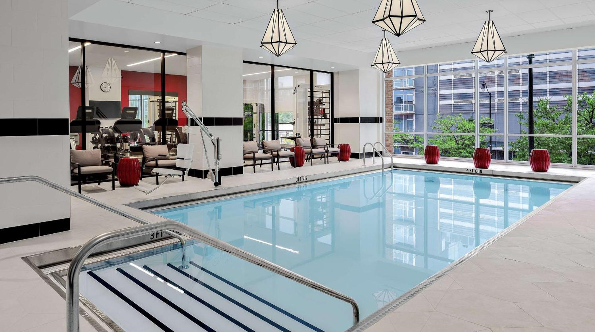 Hotel Hilton Garden Mccormick Place Chicago