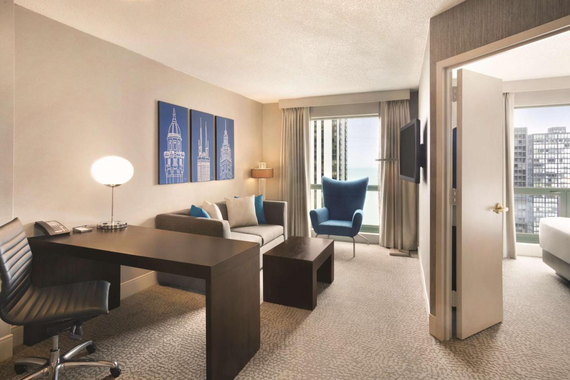 Hilton Magnificent Mile