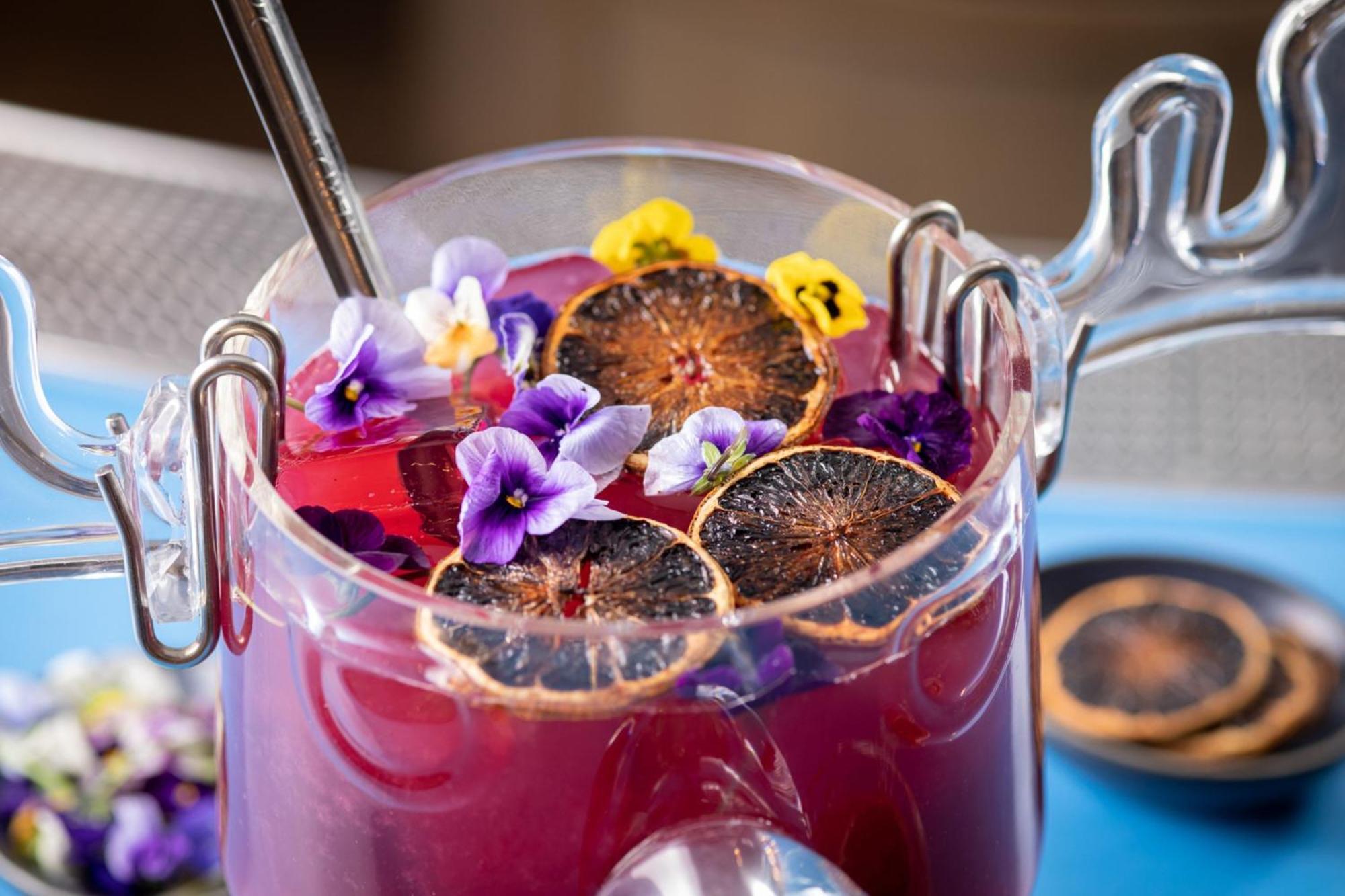 The Gwen, A Luxury Collection Hotel, Michigan Avenue Hotel Chicago