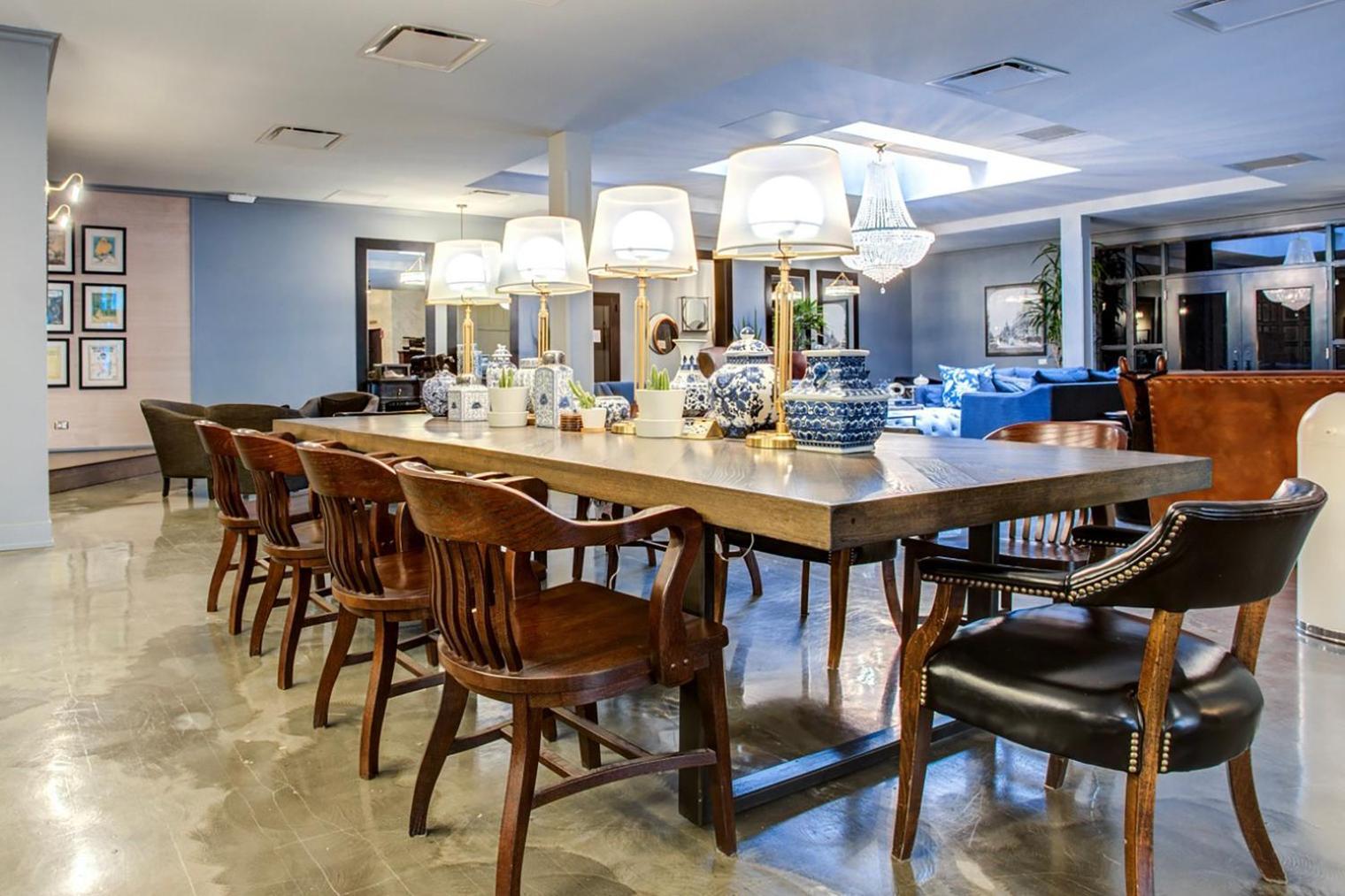 Apartment River N 1br W Gym Pool Nr L Stop Chi-363 Chicago