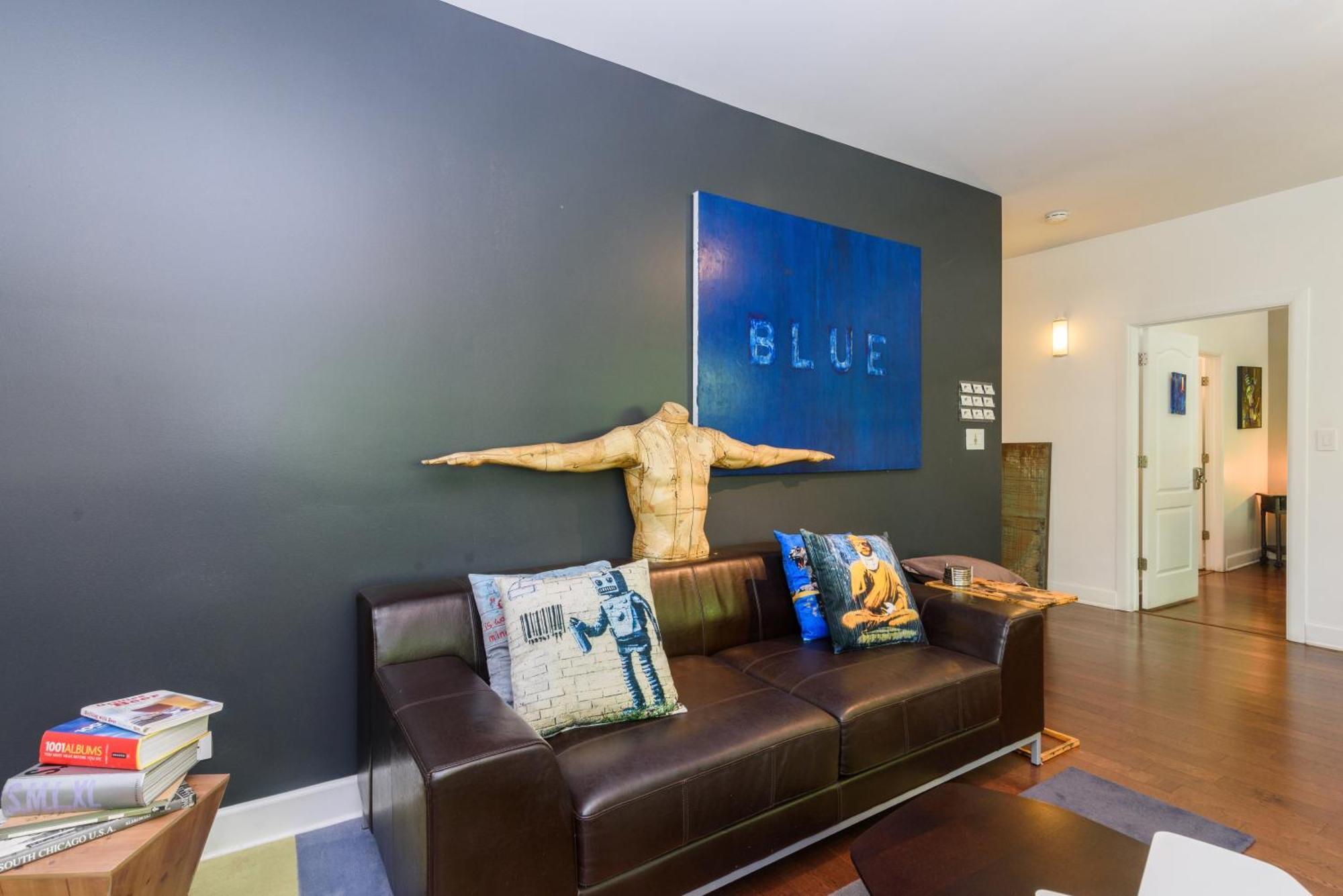 Bed & Breakfast House 5863- Chicago's Premier 4*