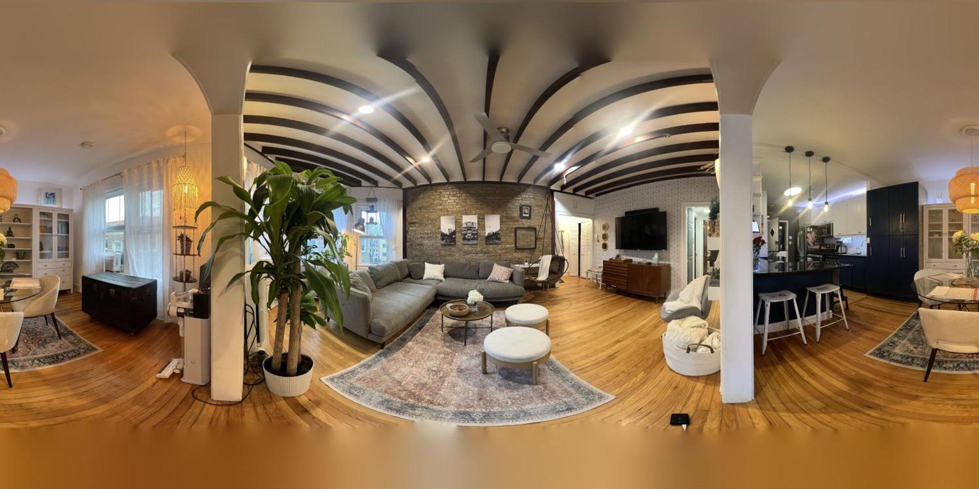 Lakeside Loft - Historic Apartment Chicago