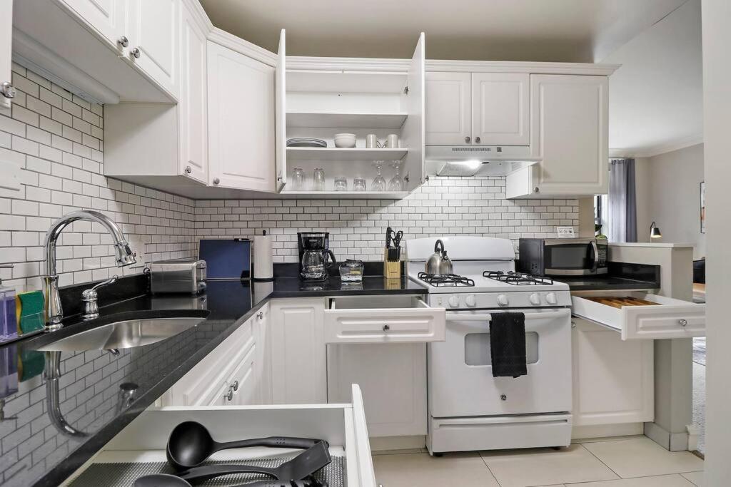 1br Calm, Cozy & Furnished Apt In Hyde Park - Windermere 402 Chicago