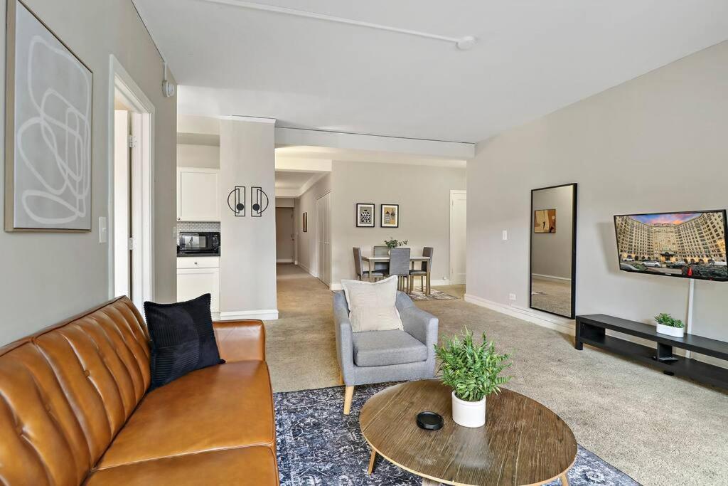 Apartment 2br Sunny In Hyde Park - Windermere 211 *