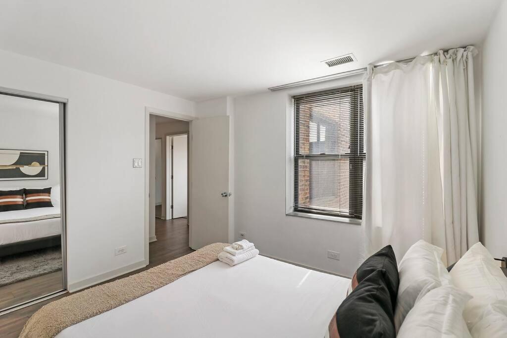 Apartment Inviting 2-bedroom In Hyde Park - The Blackwood 0404 Chicago
