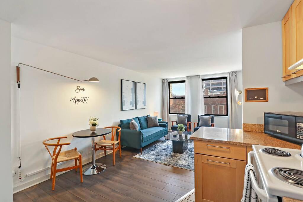 Apartment Inviting 2-bedroom In Hyde Park - The Blackwood 0404