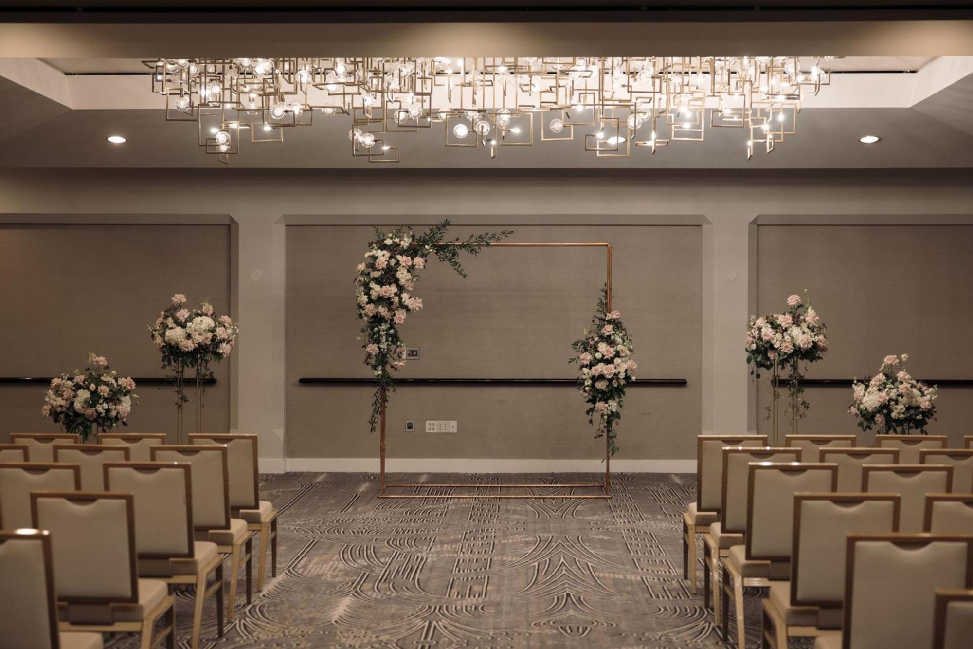 The Gwen, A Luxury Collection Hotel, Michigan Avenue Hotel