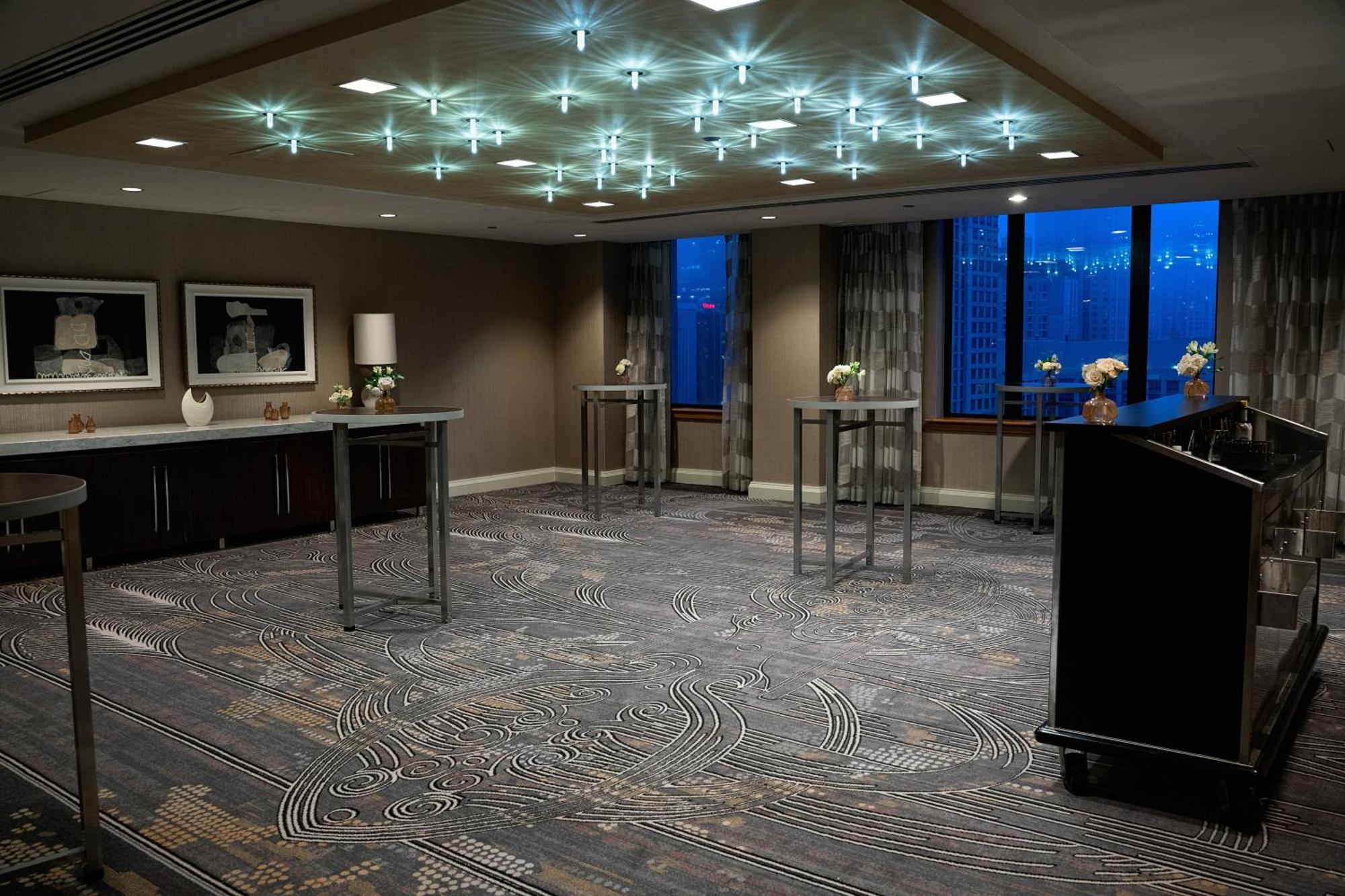 The Gwen, A Luxury Collection Hotel, Michigan Avenue Hotel