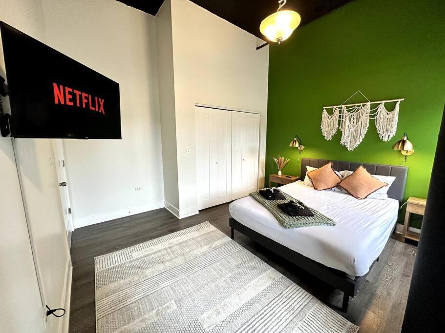 Mccormick 3br/2ba Family Oasis For Up To 8 Guests With Optional Parking And Gym Access *