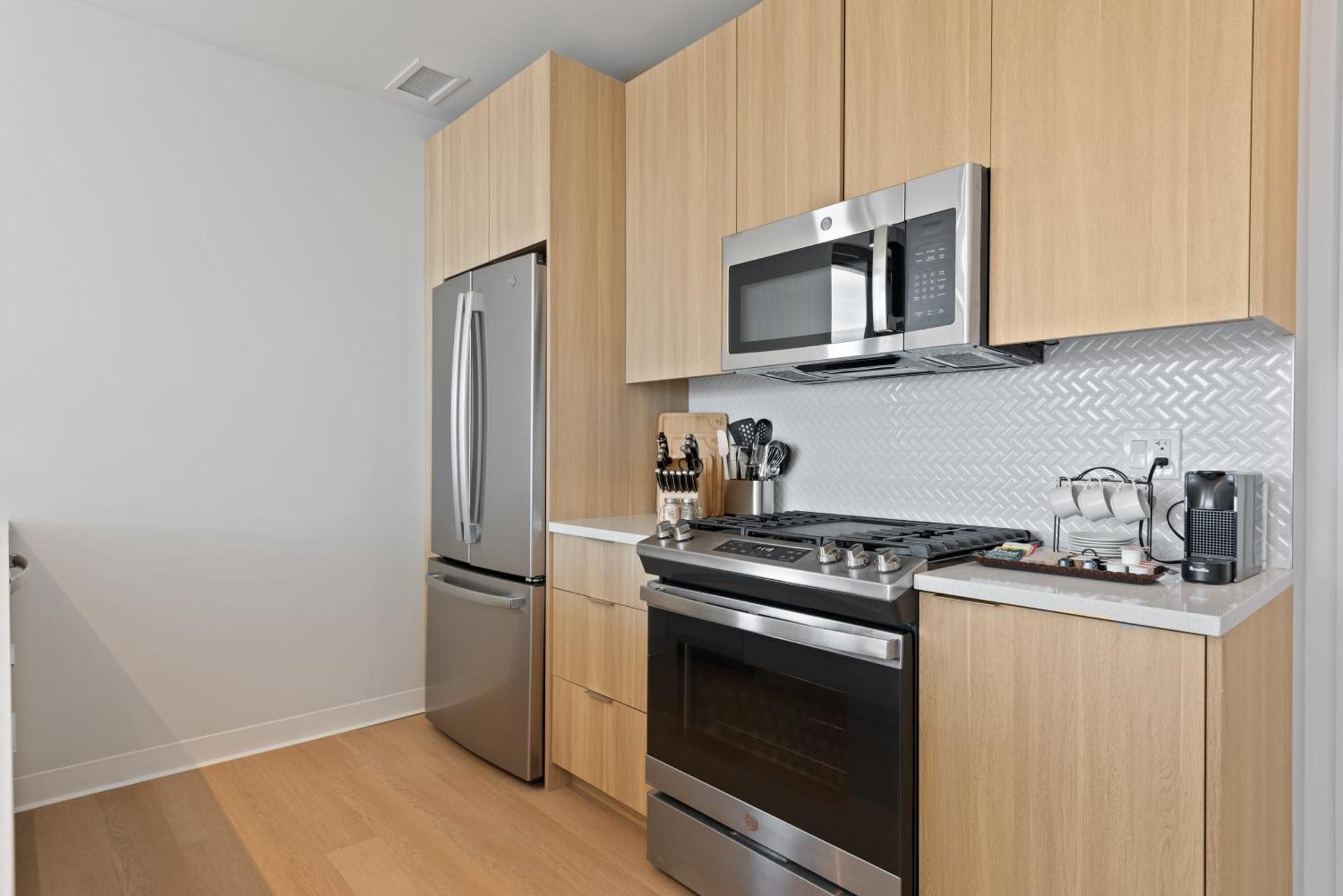 Apartment At Licoln Park Coworking, Gym, Spa, Lounge-1475-by Cloud9