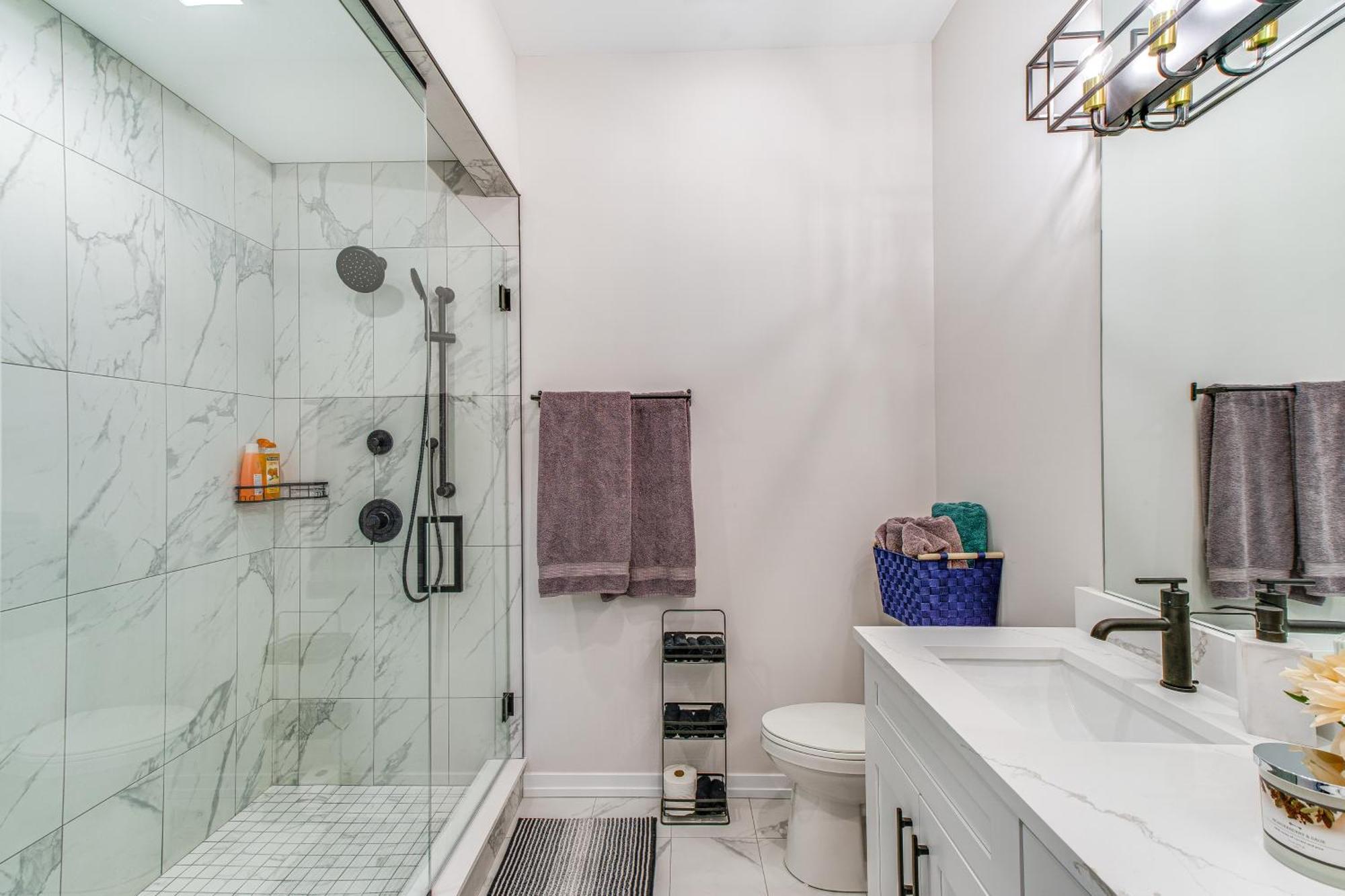 Luxe And Modern - 7 Mi To Downtown!